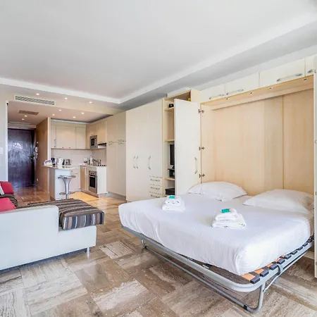Apartment Agence Des Residences - Prives Du 45 Croisette - Superieur Cannes
